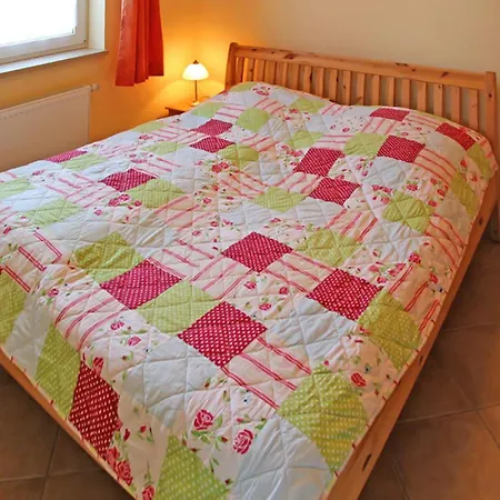 1 Bedroom Awesome In Userin