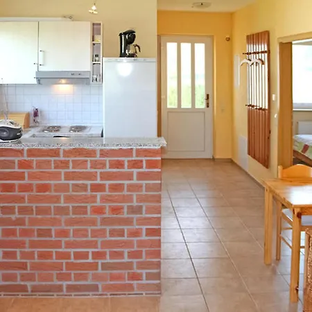1 Bedroom Awesome In Userin
